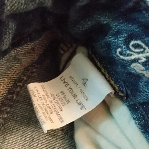 American Eagle Favorite Boyfriend Jeans - Picture 3 of 14